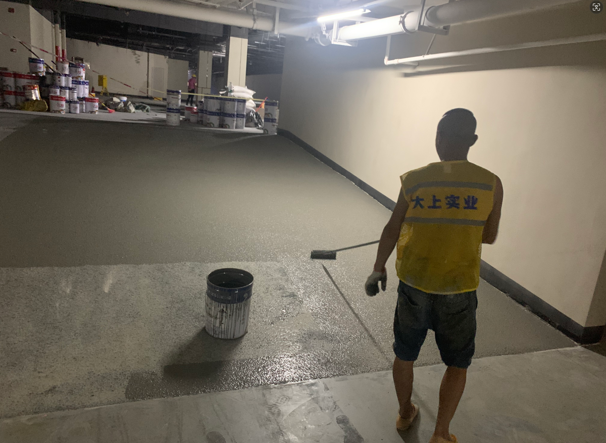 頤彎府地坪、劃線、交通設施安裝工程
